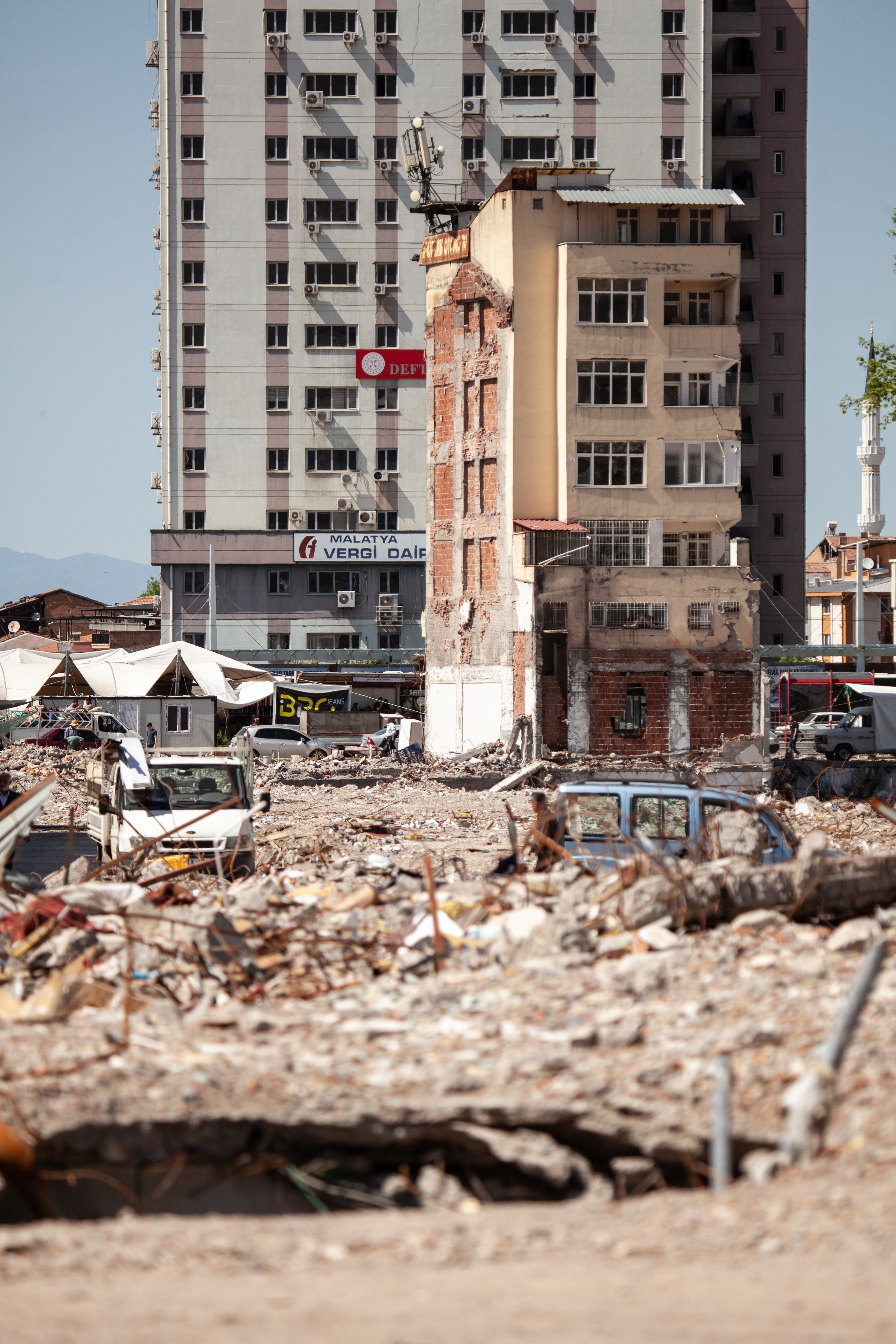 Collapsing Buildings Photos Download The Best Free Collapsing