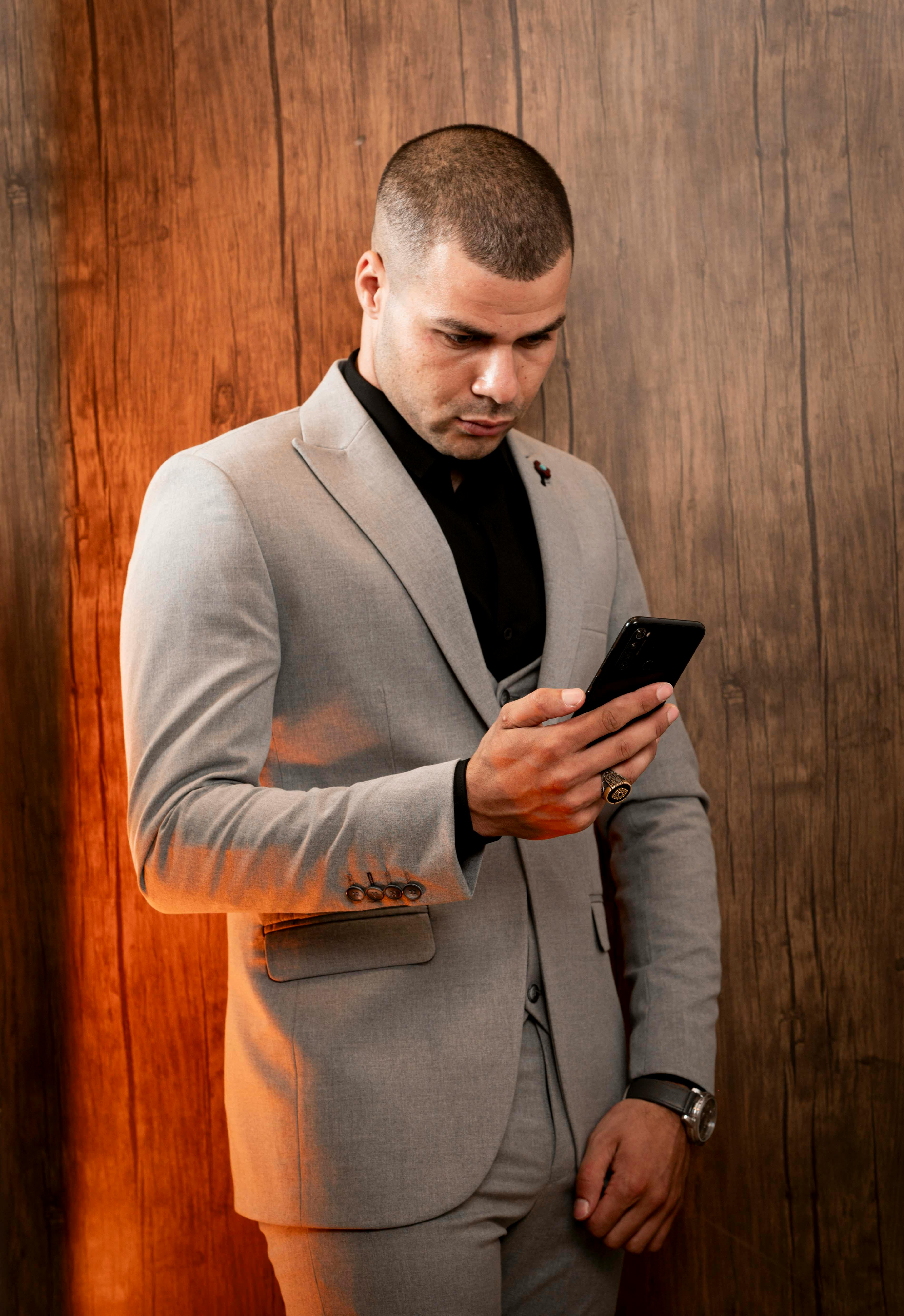 Miễn phí Ảnh lưu trữ miễn phí về #indoor, áo cộc tay, Áo khoác Ảnh lưu trữ