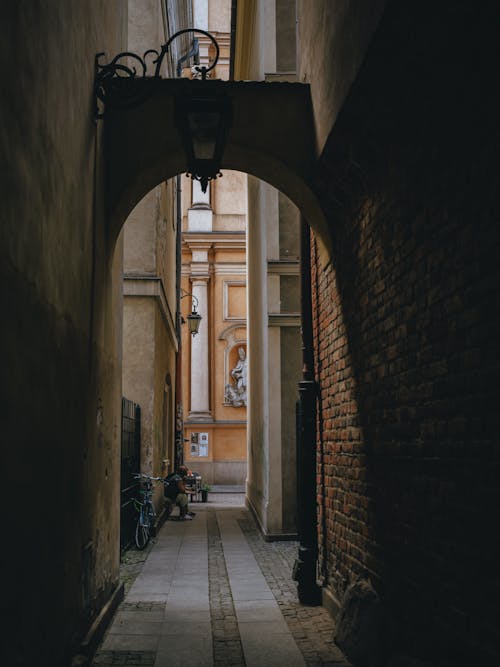 Arch over Old Town Street