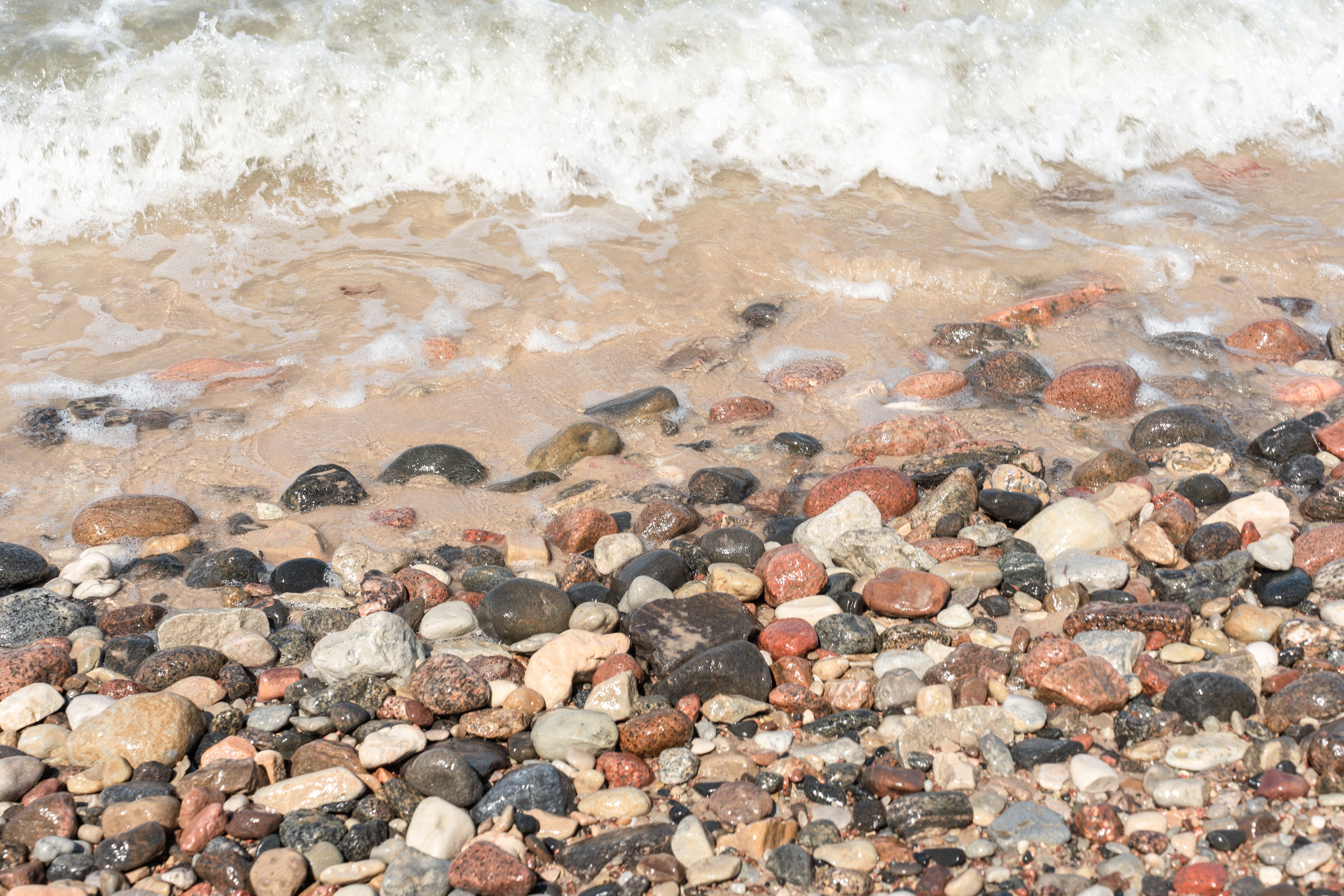 Cobblestones surf