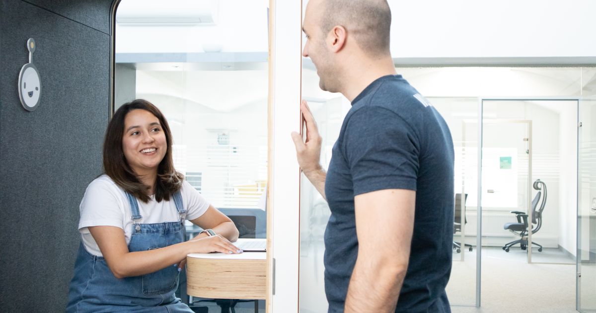 How Staffing Teams Stop Unanswered Reviews in 2026