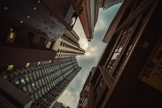 手机在雪地或低温环境中显示低电量