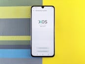 A Smartphone Displaying System Details