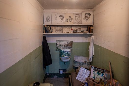 Arkansas Inmate Escapes Jail After Allegedly Attacking Two Guards