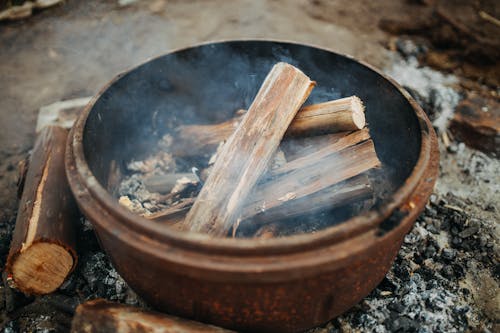 Fotos de stock gratuitas de acampada, aro de fuego, bol