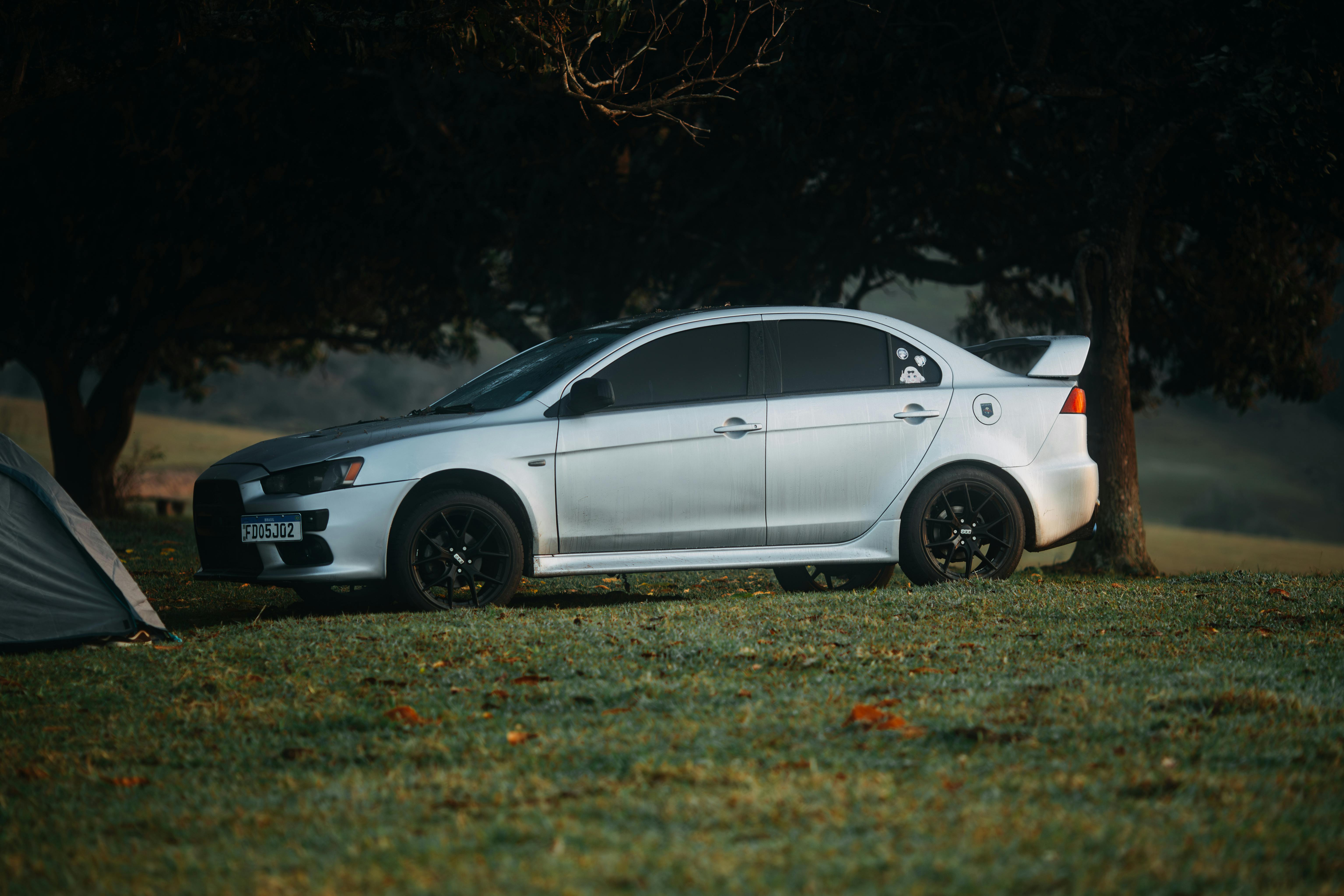 Silver Mitsubishi Lancer Evolution · Free Stock Photo