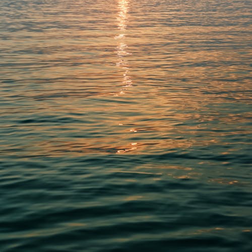 Photos gratuites de eau, lumière du soleil, reflet