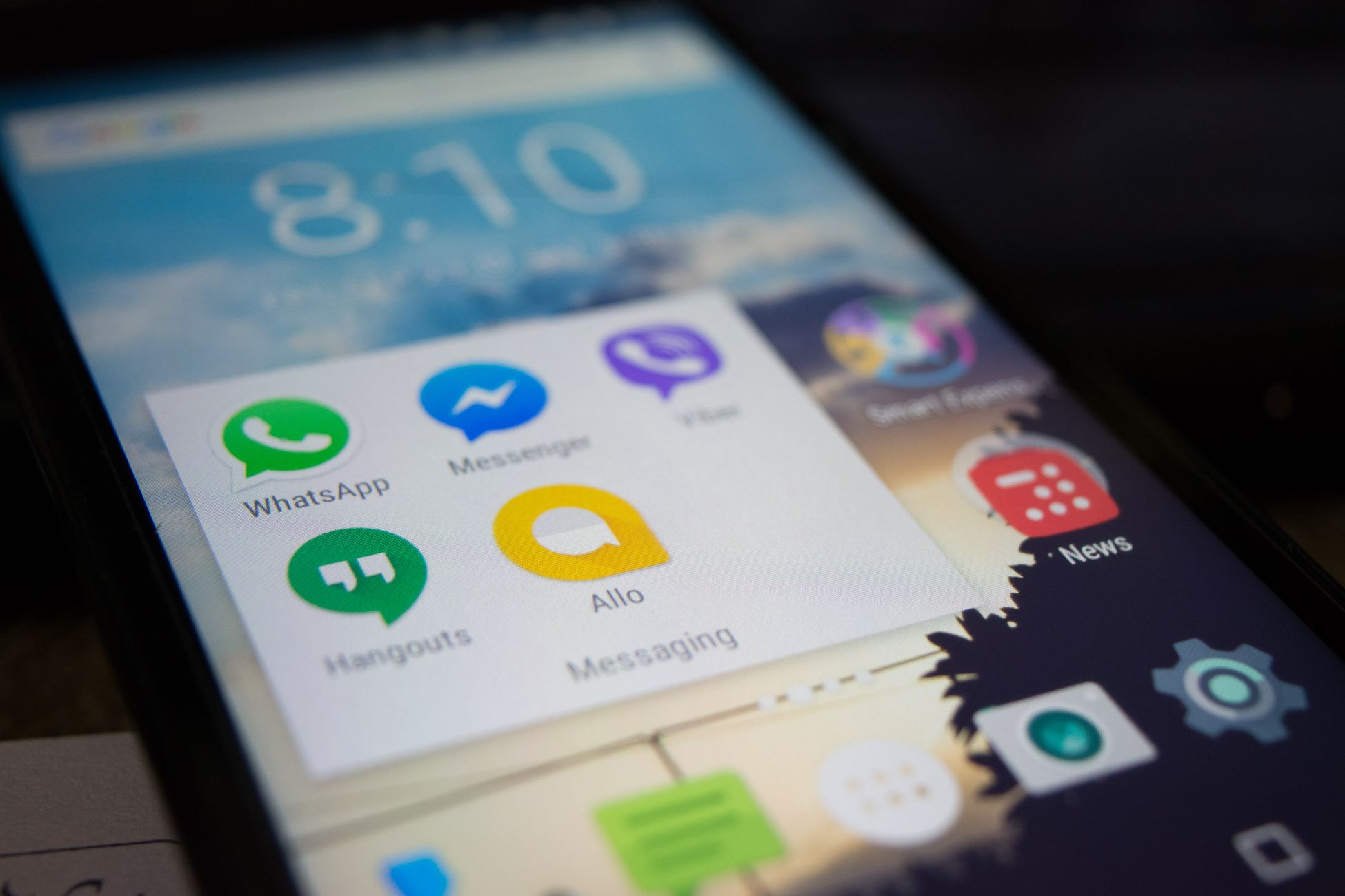 Snapchat onder vuur: Pointer koopt drugs en wapens via de app