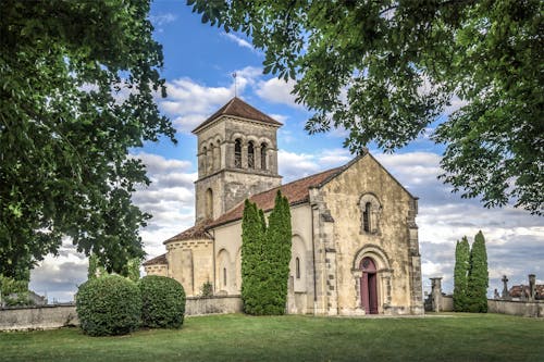Foto profissional grátis de arquitetura gótica, capela, exterior do edifício