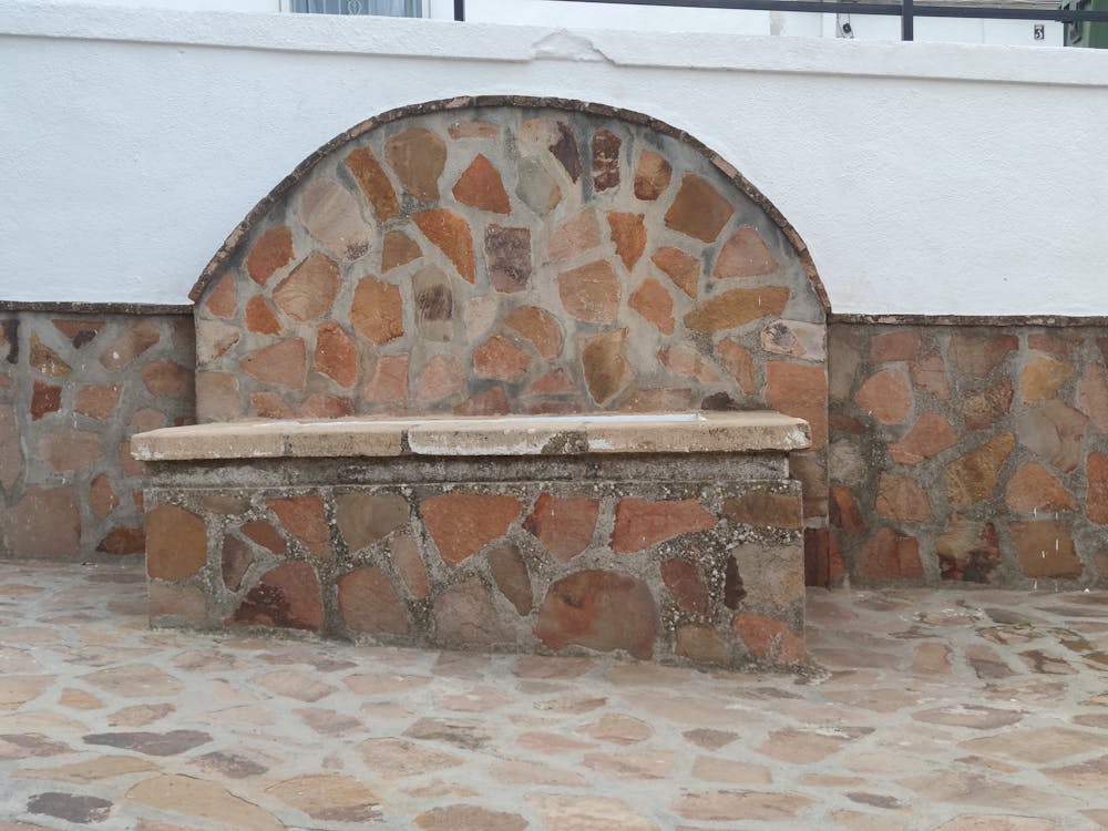 pilar de la fuente del baño de Martos