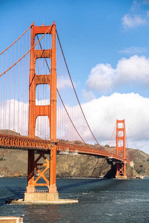 Foto stok gratis jembatan Golden Gate, landmark lokal, laut