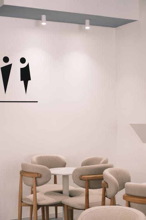 Ilmainen kuvapankkikuva tunnisteilla harmaa, huonekalu, minimalistinen