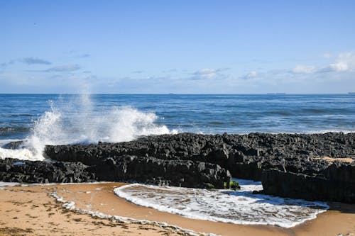 Základová fotografie zdarma na téma horizont, kámen, mávat