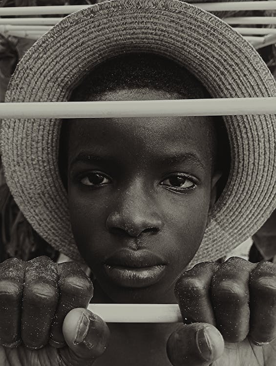 Ilmainen kuvapankkikuva tunnisteilla afrikkalainen poika, hattu, kasvot