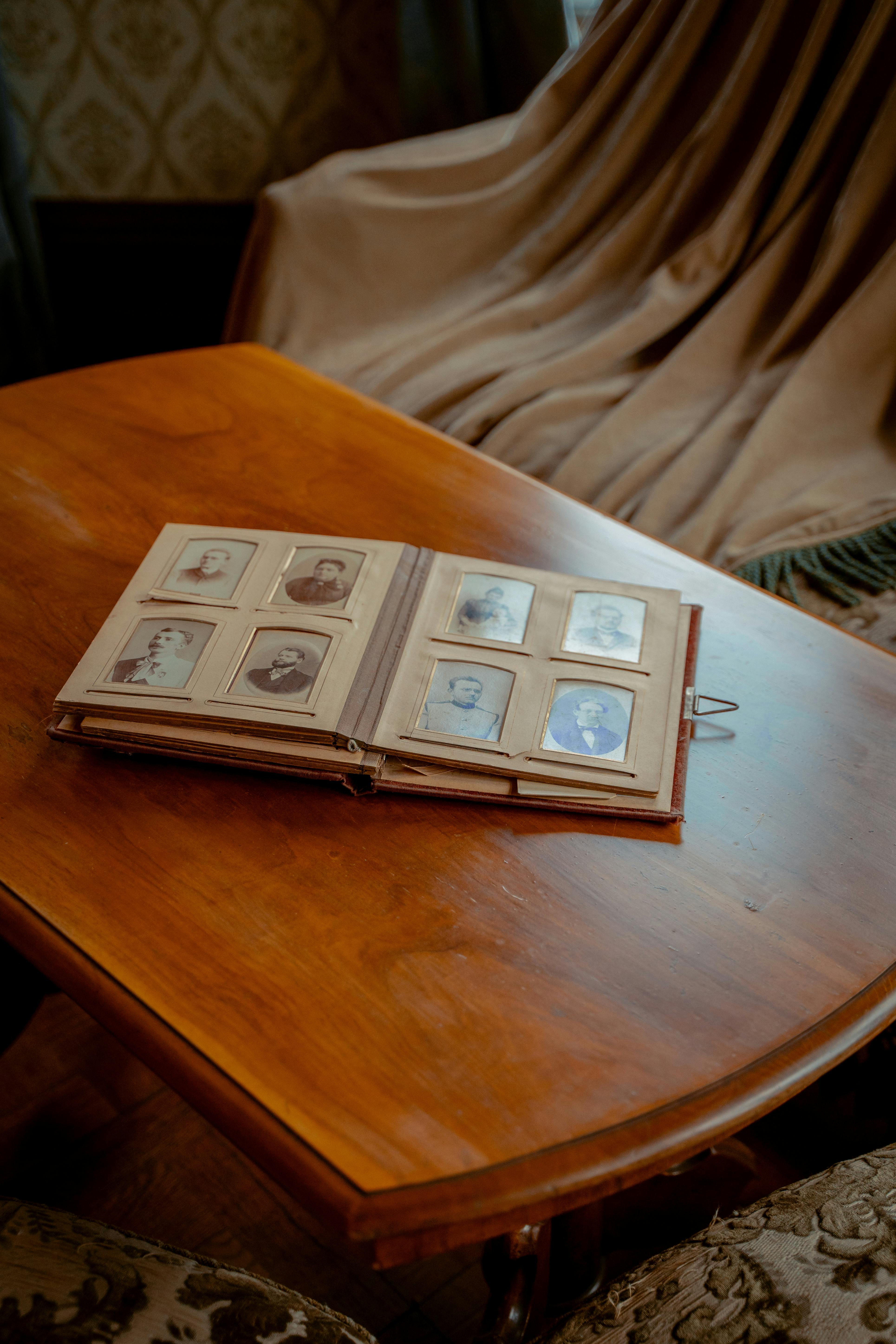 Genealogybook