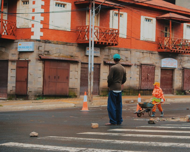 Vivre a Antsirabe : Guide Complet pour S'installer dans la Ville d'Eau