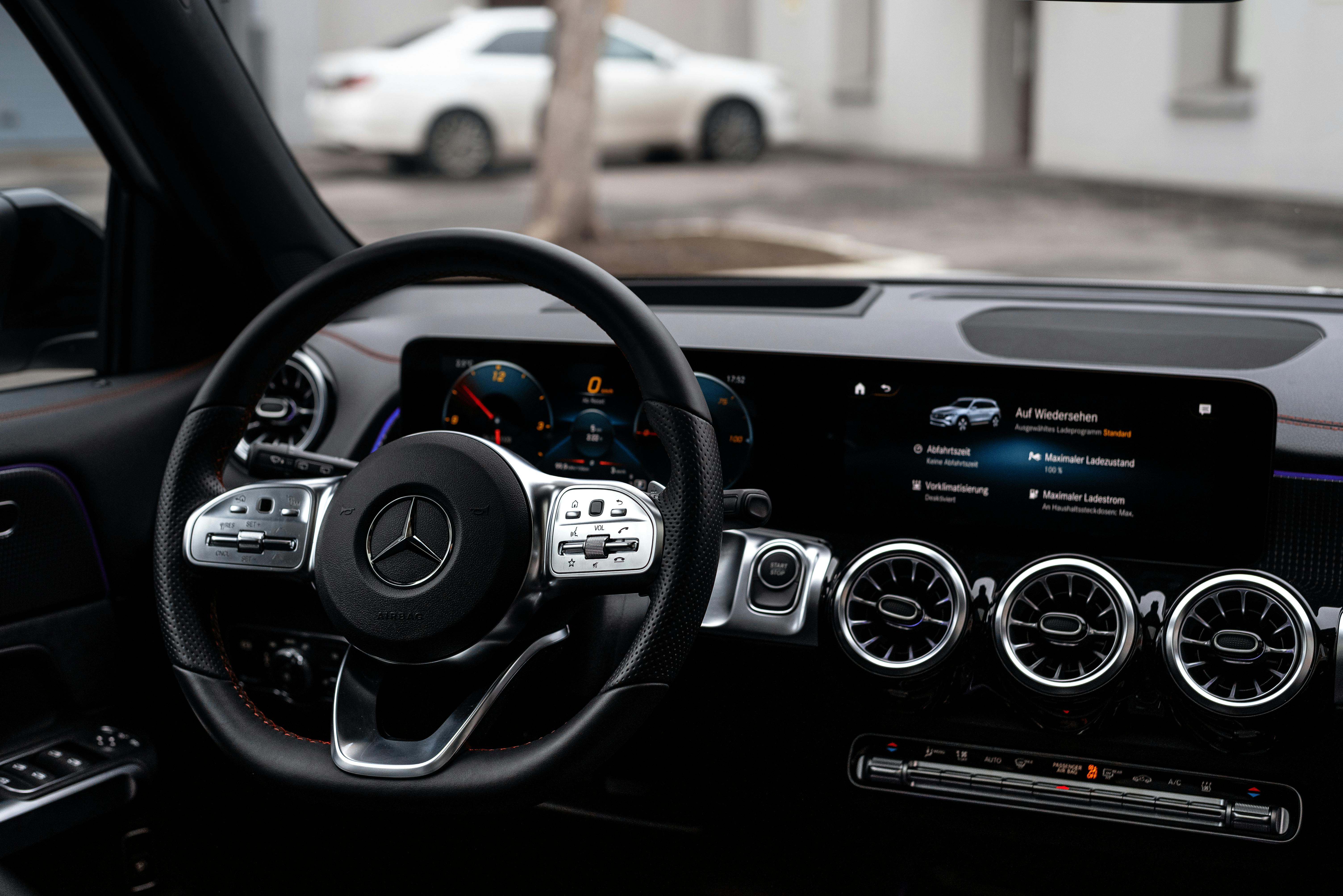 Android Auto to Expand Vehicle Control Beyond Infotainment — Photo by Vitali Adutskevich on Pexels