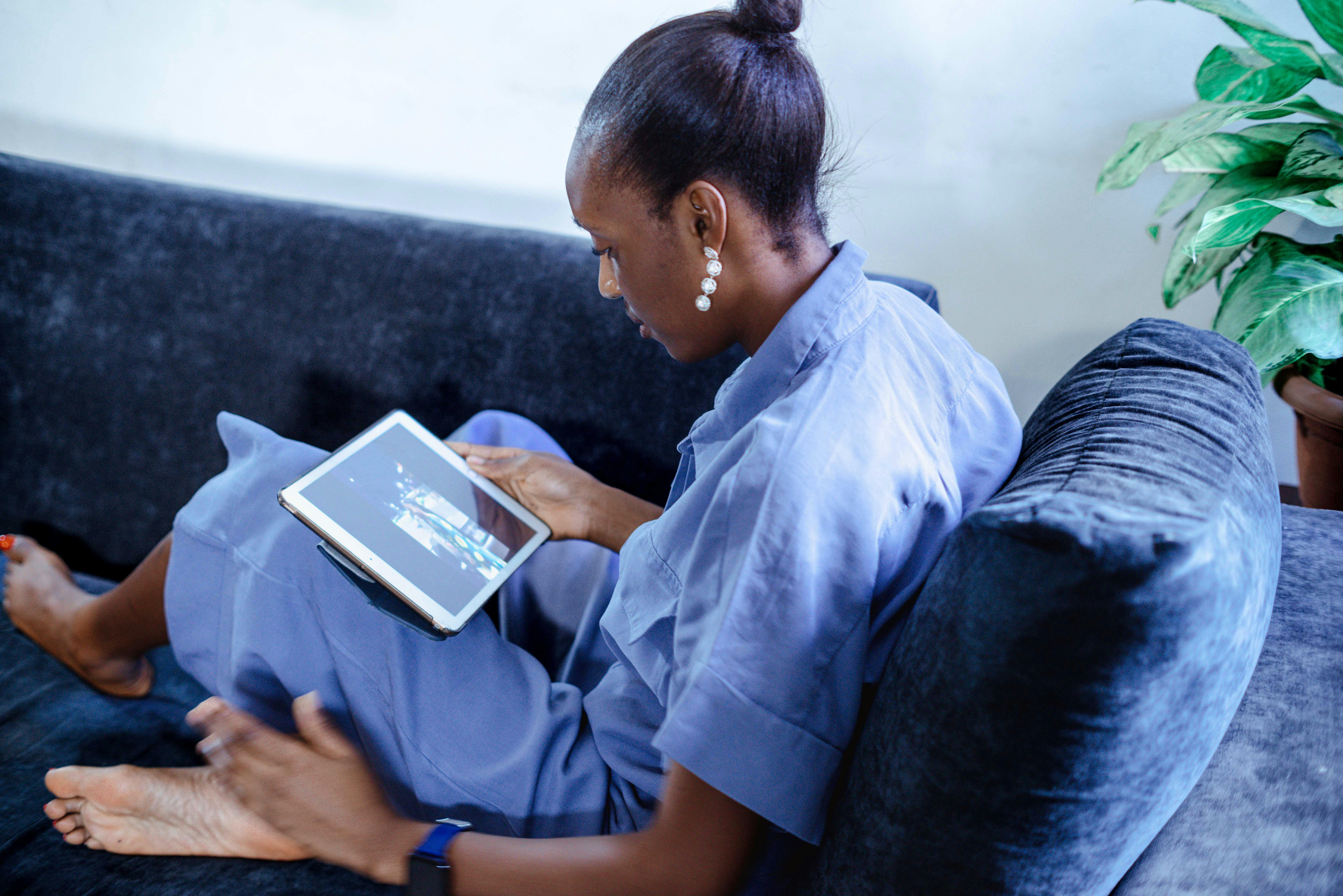 edtech platforms in nigeria — Photo by David Kwewum on Pexels