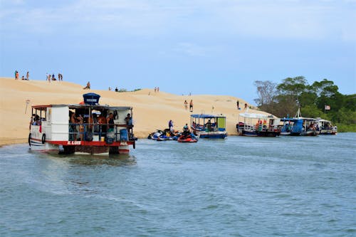 Foto profissional grátis de amontoado, ancorado, areia