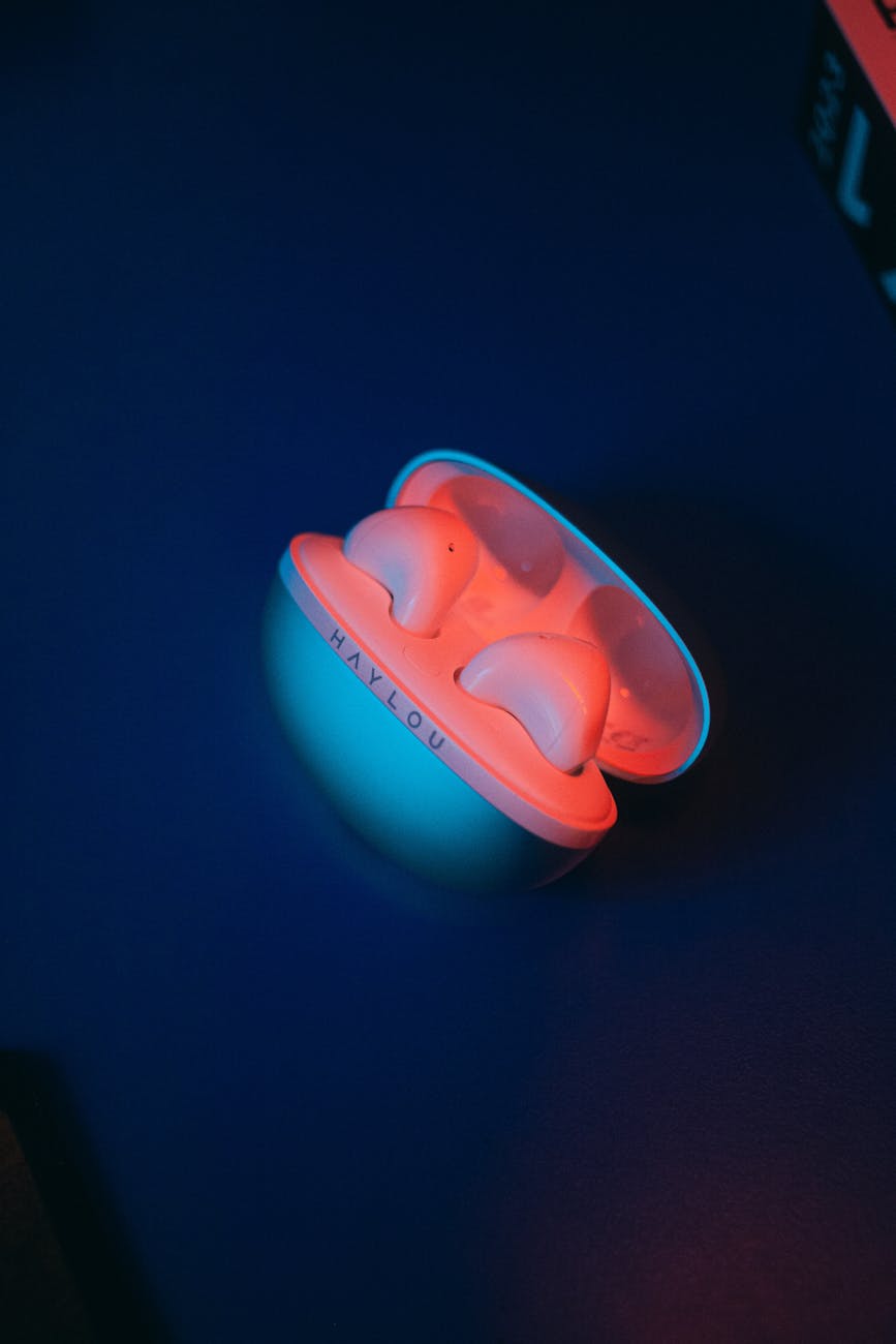 音頻技術大跃进:從『夠用就好』到沉浸式音頻體驗的時代已經來臨 音頻技術大跃进:從『夠用就好』到沉浸式音頻體驗的時代已經來臨