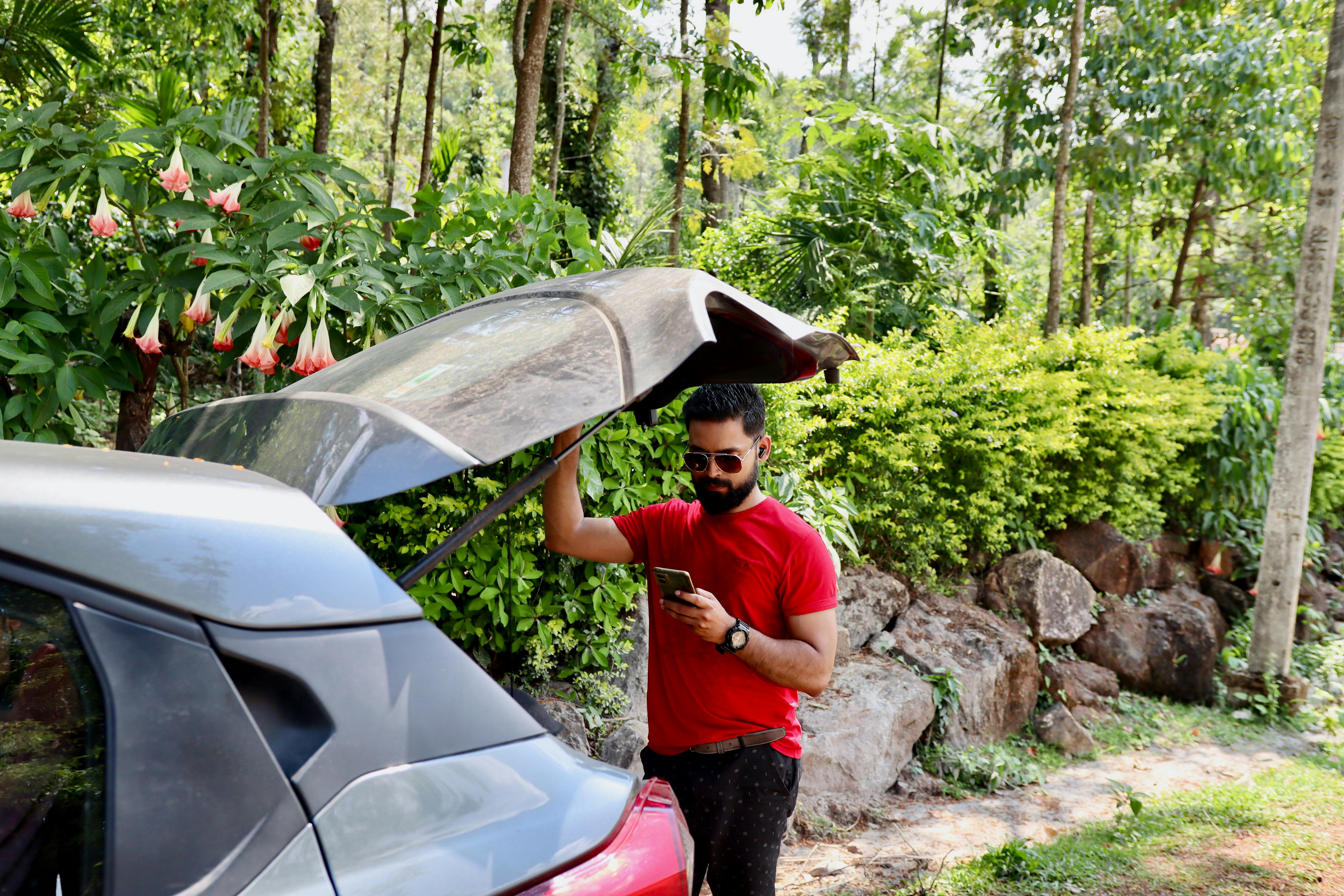 evs explained evs related topics — Photo by Hindustani  Lens on Pexels