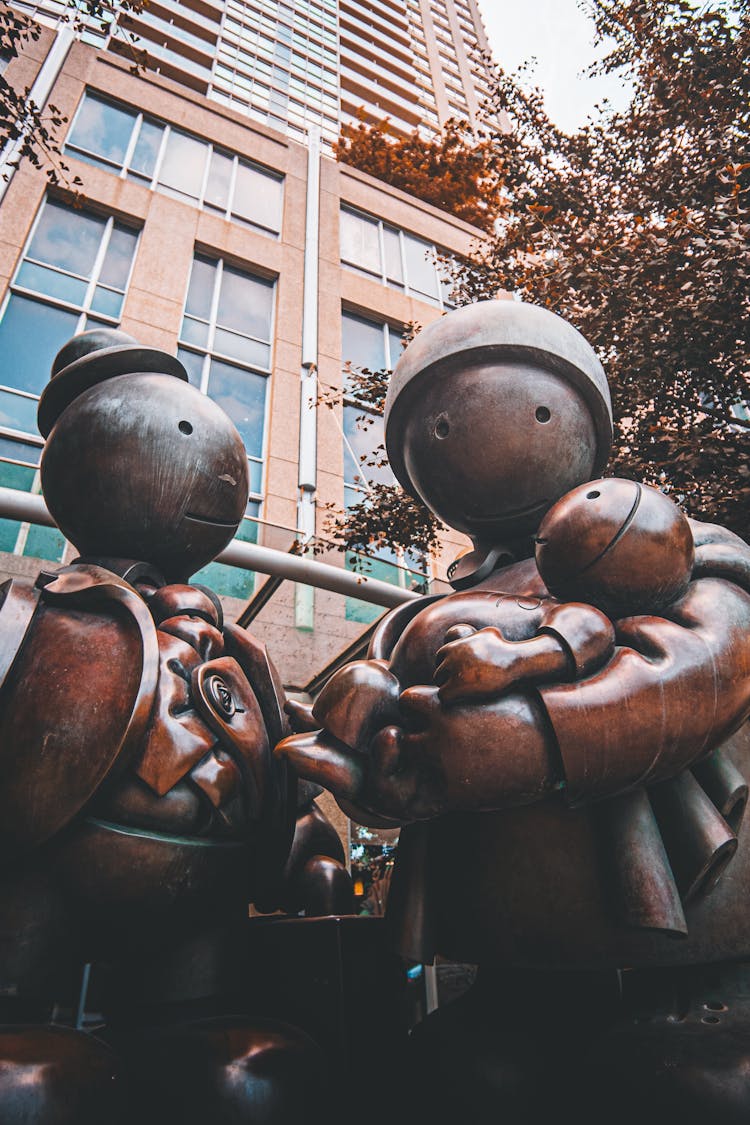 The Immigrant Family Statue In Toronto, Ontario, Canada 