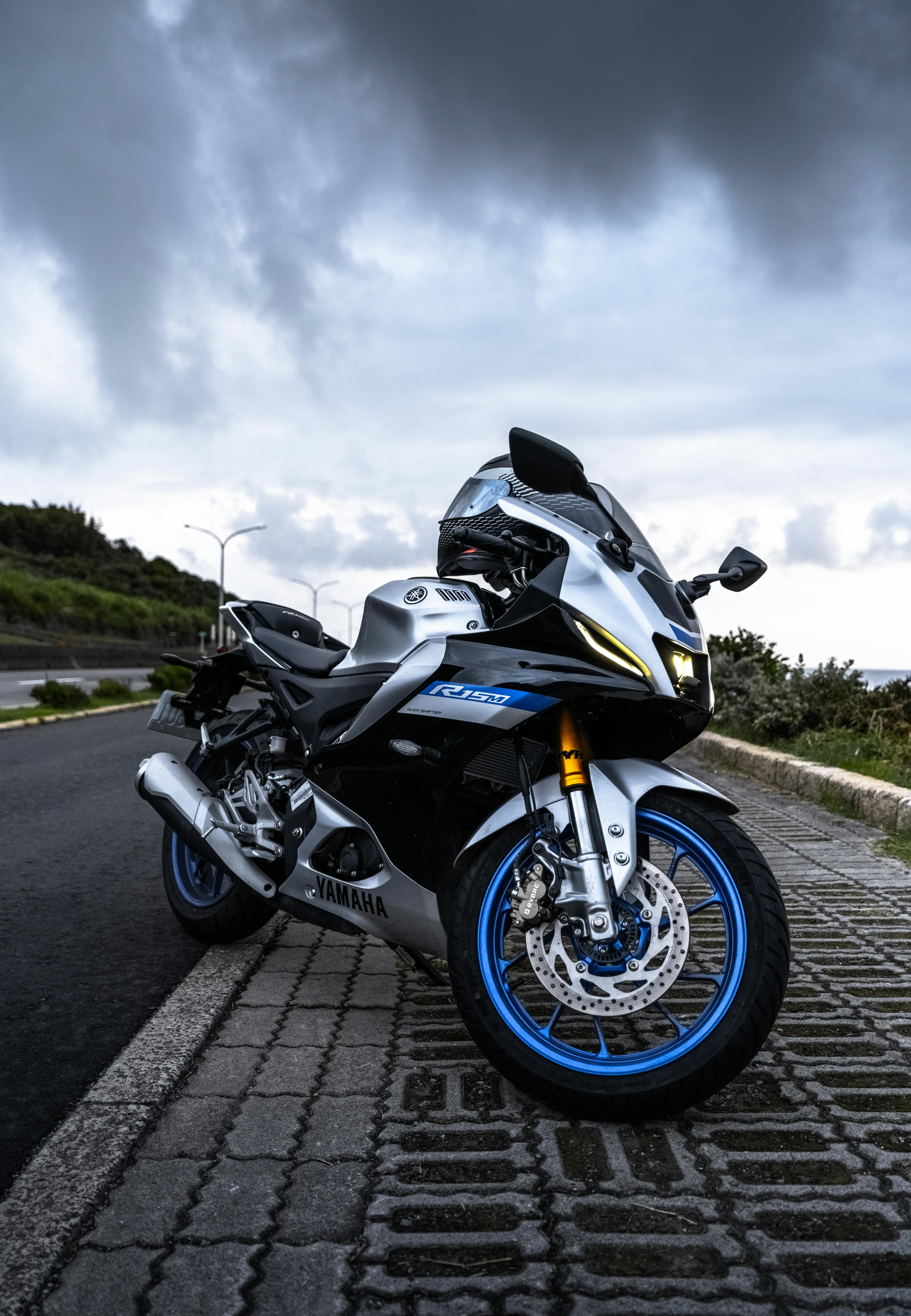 Yamaha motorcycle for sale in Tuy Hòa, Vietnam: Legal, Cost, and Buying Considerations