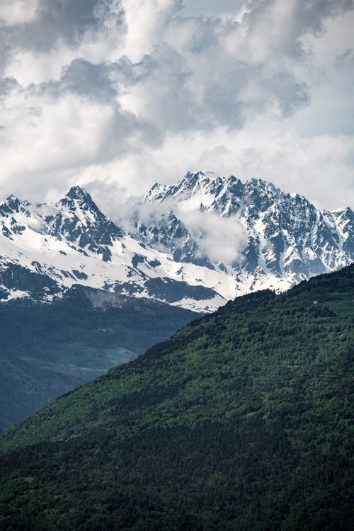 Free Mountain Under White Clouds Stock Photo