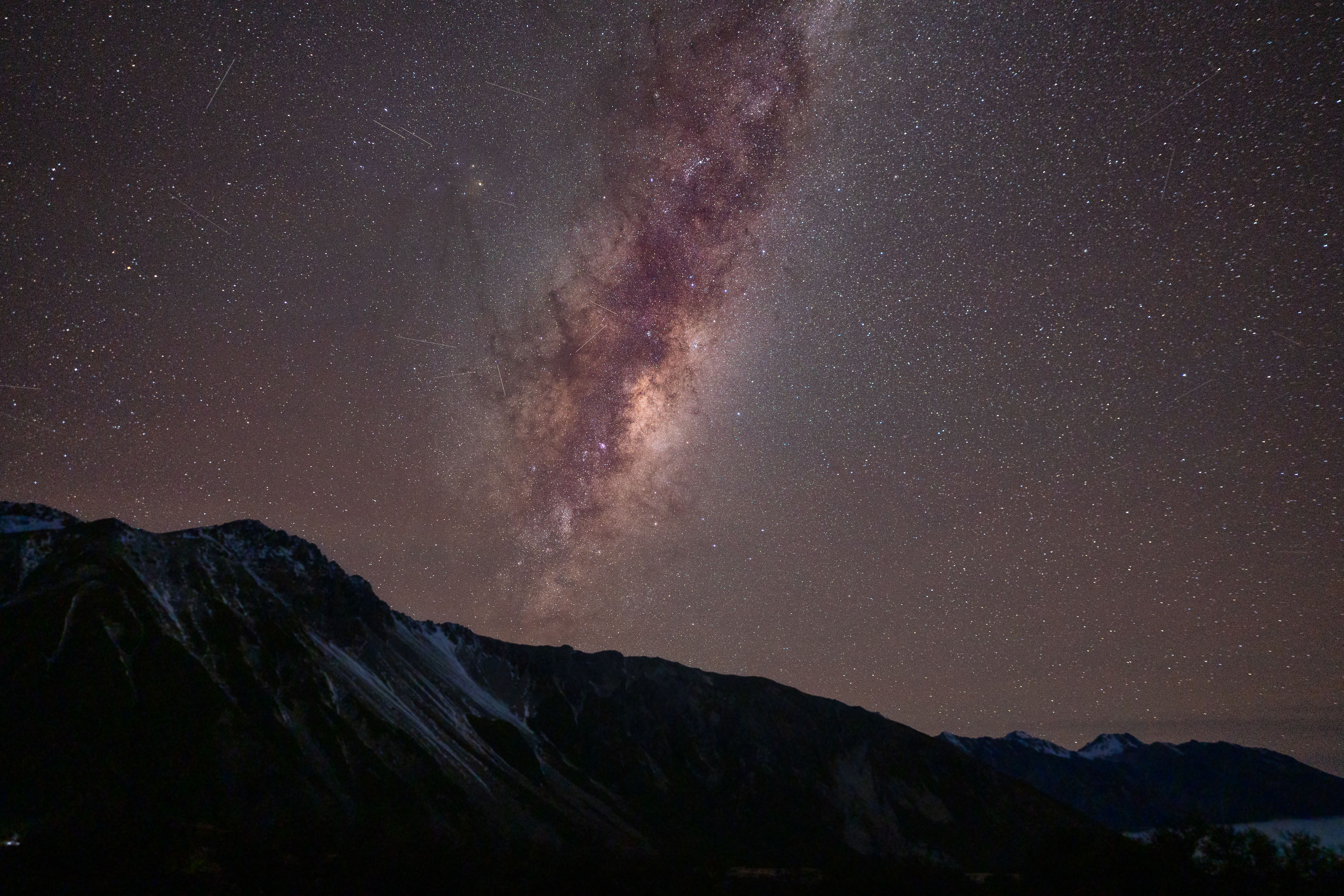 1  Chasing the Southern Lights An Aurora Australis Adventure in New Zealand