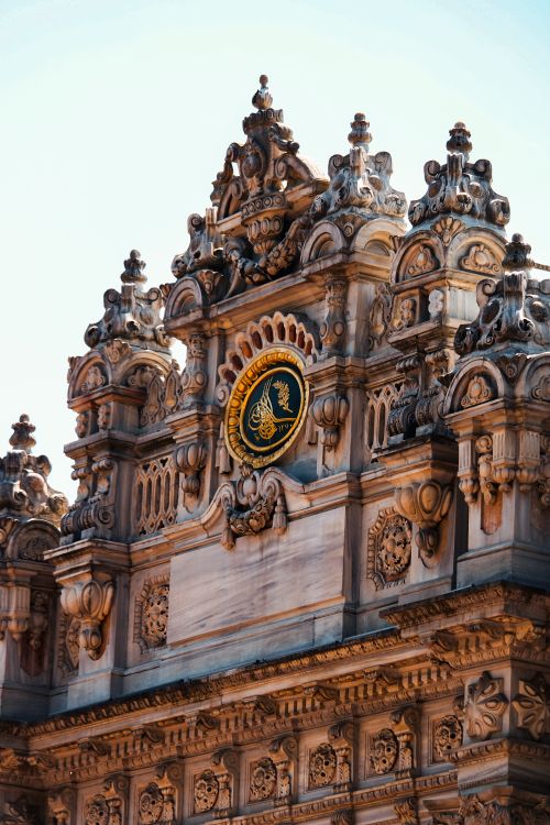 Free Intricate ornate facade of Dolmabahçe Palace gate, showcasing Ottoman architecture in Istanbul, Turkey. Stock Photo