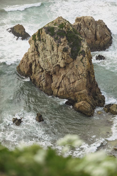 Waves Splashing on Rock in Ocean