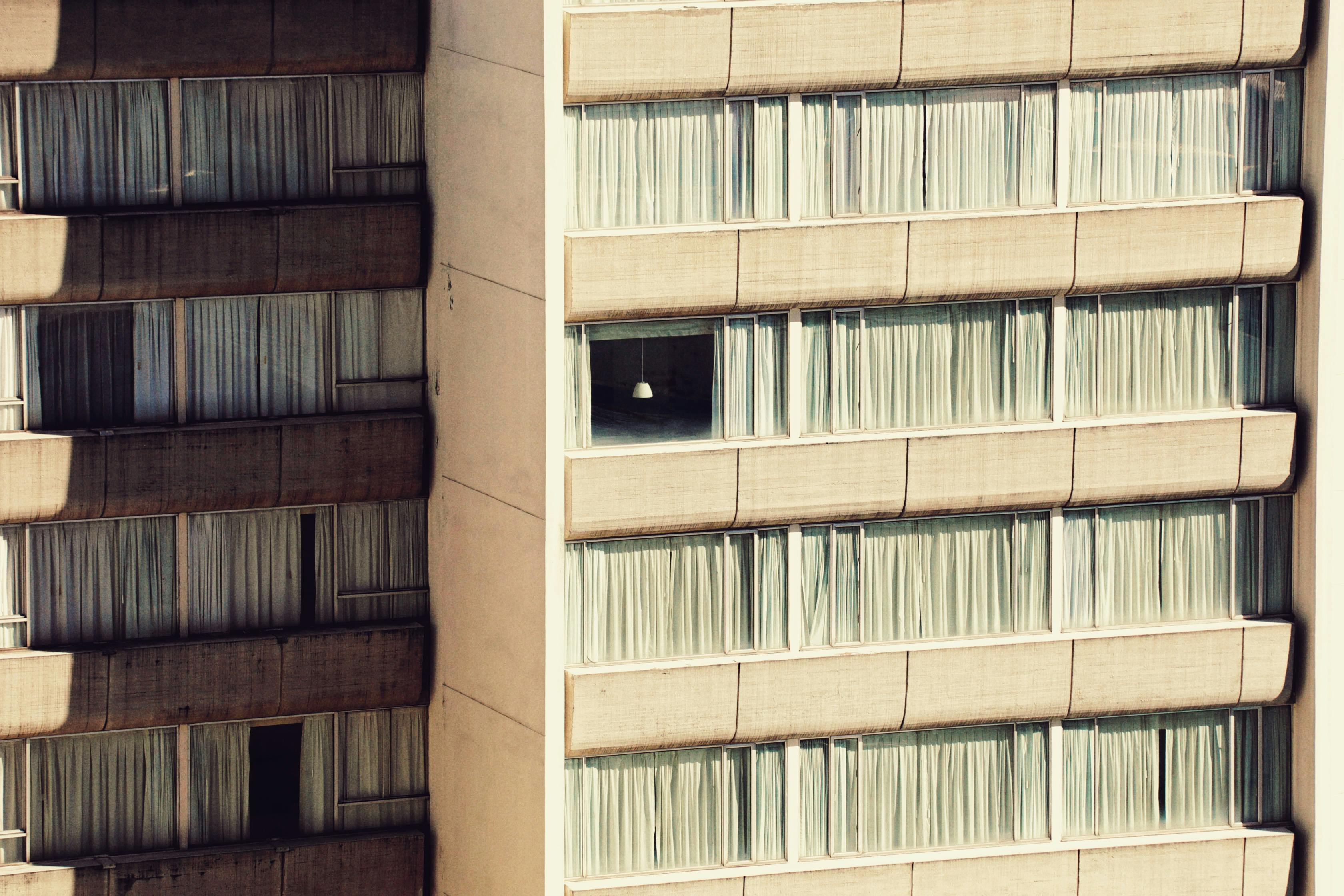 Marriott Projects Weak Room Revenue Growth On Sluggish US Budget Travel Demand — Photo by Alejandro Robles Duque on Pexels