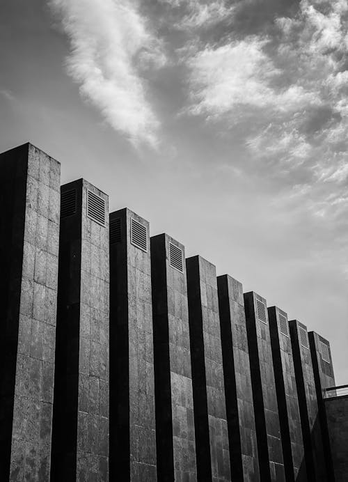 Základová fotografie zdarma na téma beton, brutalismus, černobílý