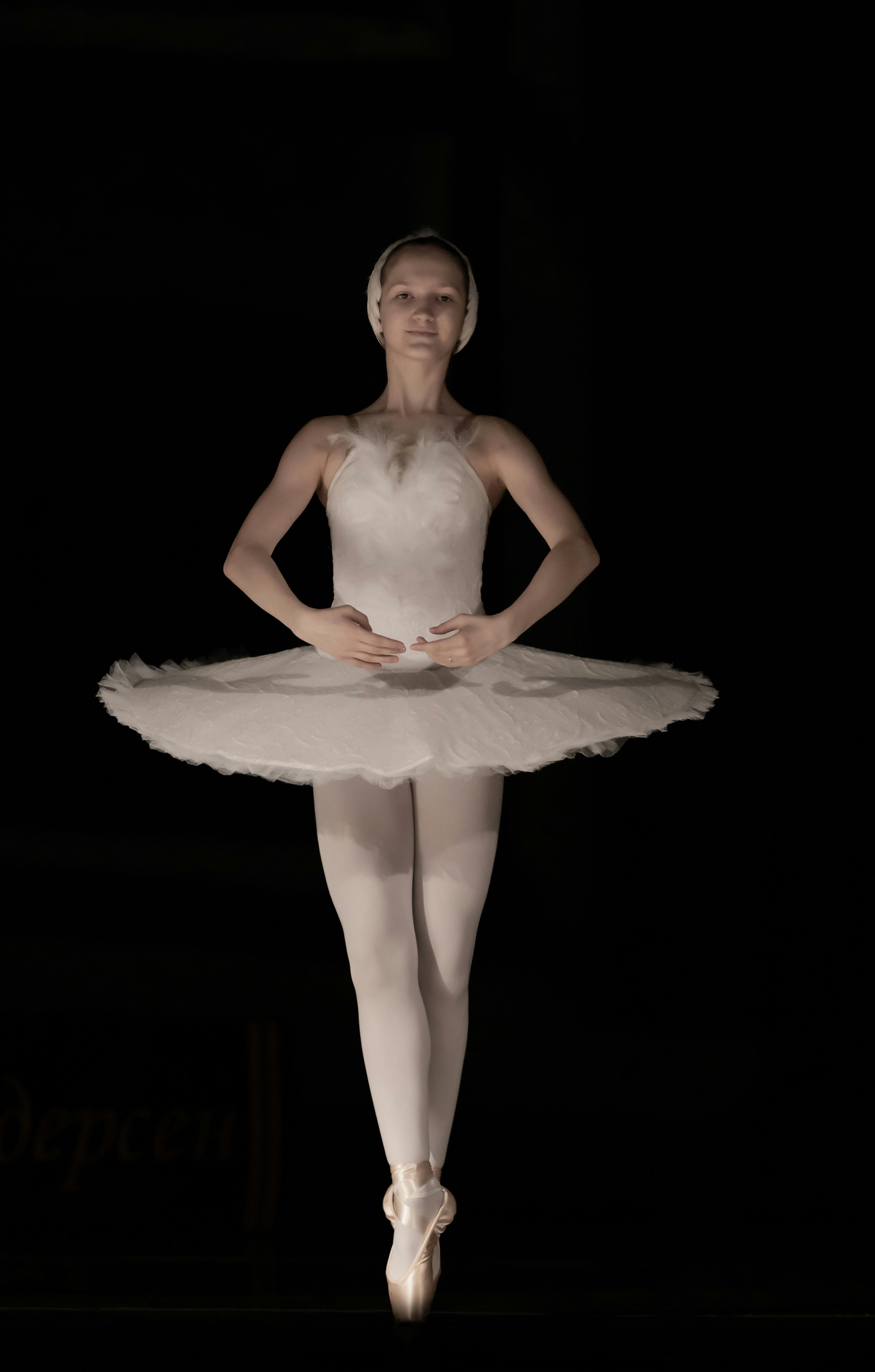Gratis arkivbilde med artisteri, ballerina, ballerina positur Arkivbilde