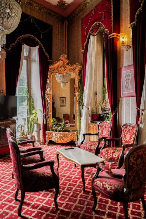 Luxury Room of Gran Hotel in Istanbul