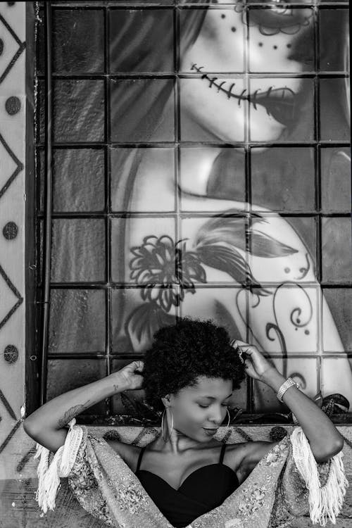 Free Grayscale Photography of Woman Stock Photo