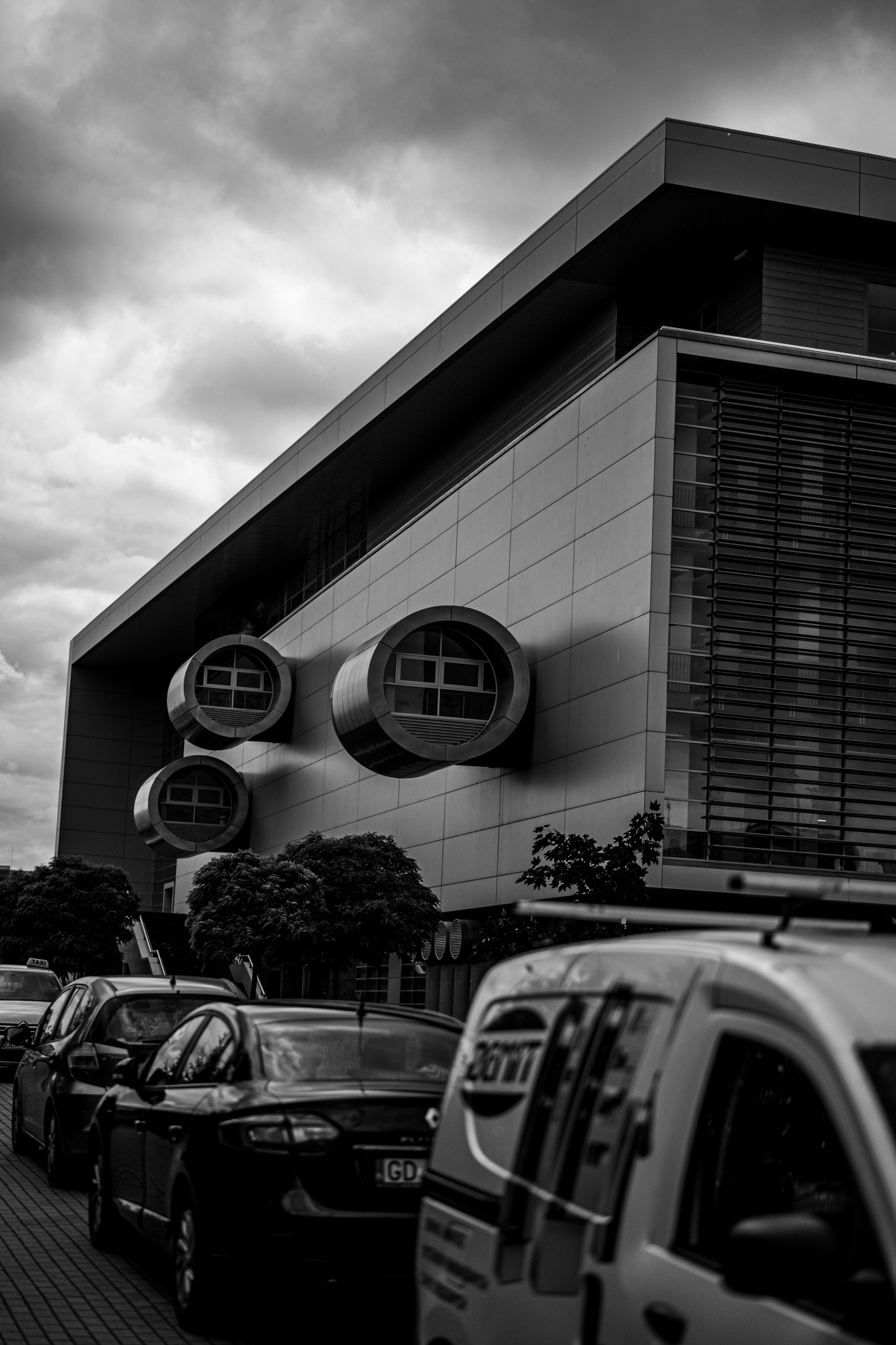 Black & White Cars Photos, Download