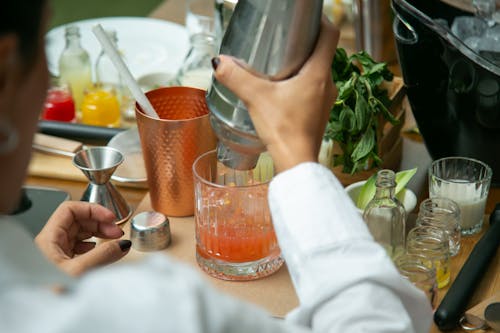 Gratis arkivbilde med cocktail, drikke, glass