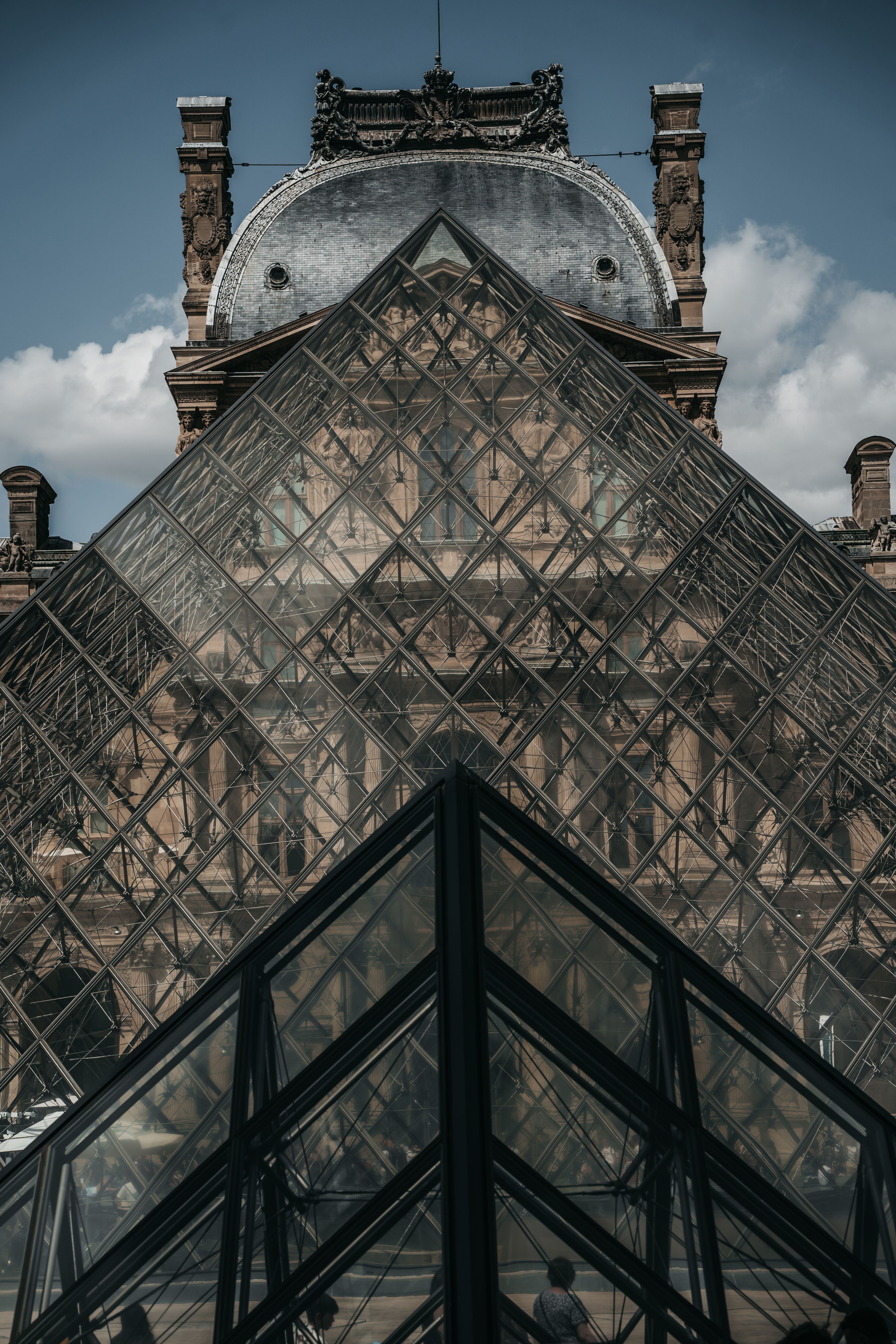 The 10 Most Visited Monuments on the Planet
