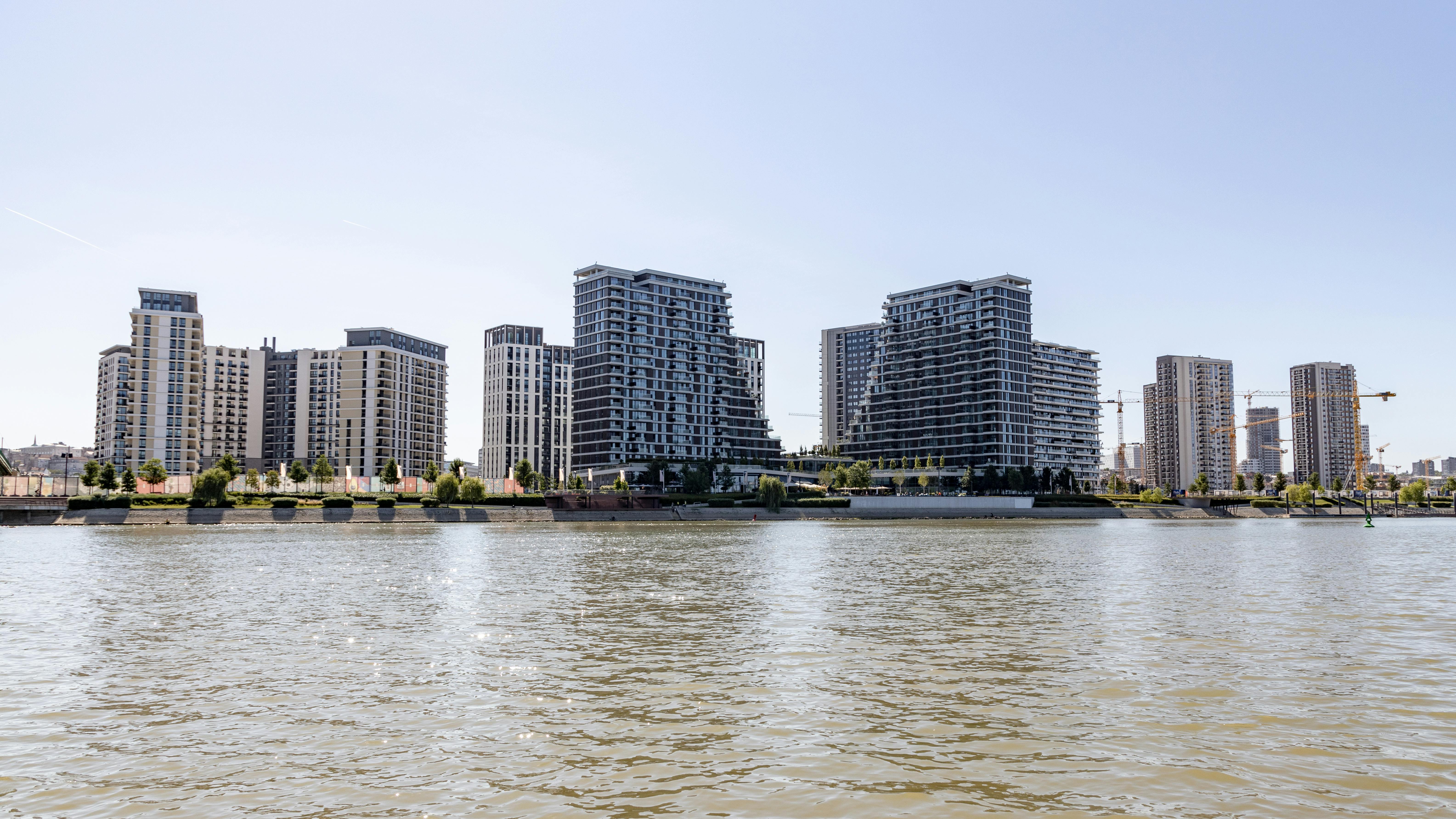 Multi-use clinic River City Health &amp; Wellness finds its solo space in Scott’s Addition — Photo by Boris Hamer on Pexels