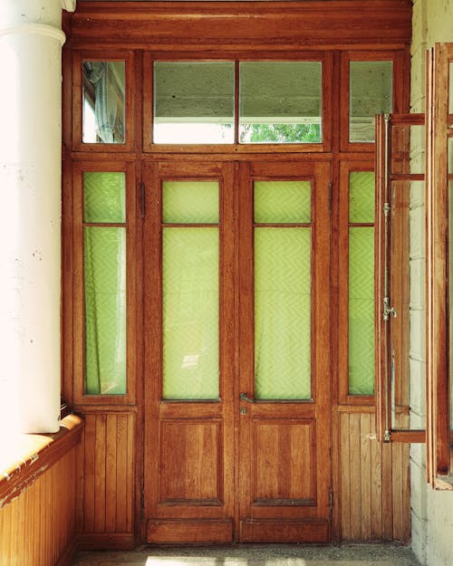 Free Retro Glass Door Stock Photo