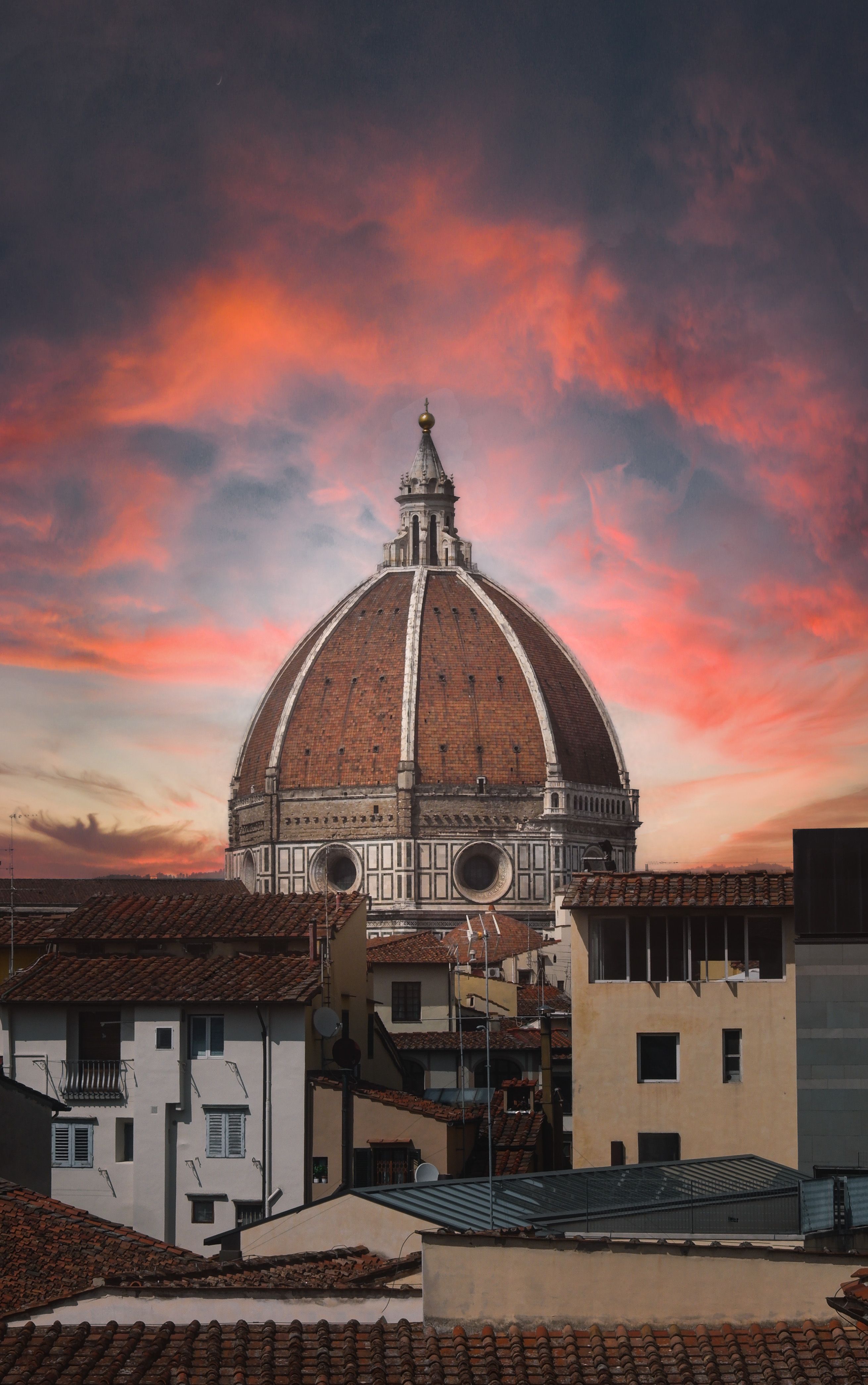 Dome of Florence Cathedral in the Evening · Free Stock Photo