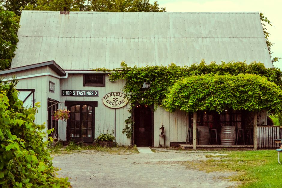 Ottawa Day Trip: The Charming Wine Town Halfway to Toronto