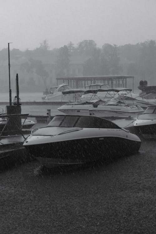 Imagine de stoc gratuită din alb-negru, barcă, barcă cu motor
