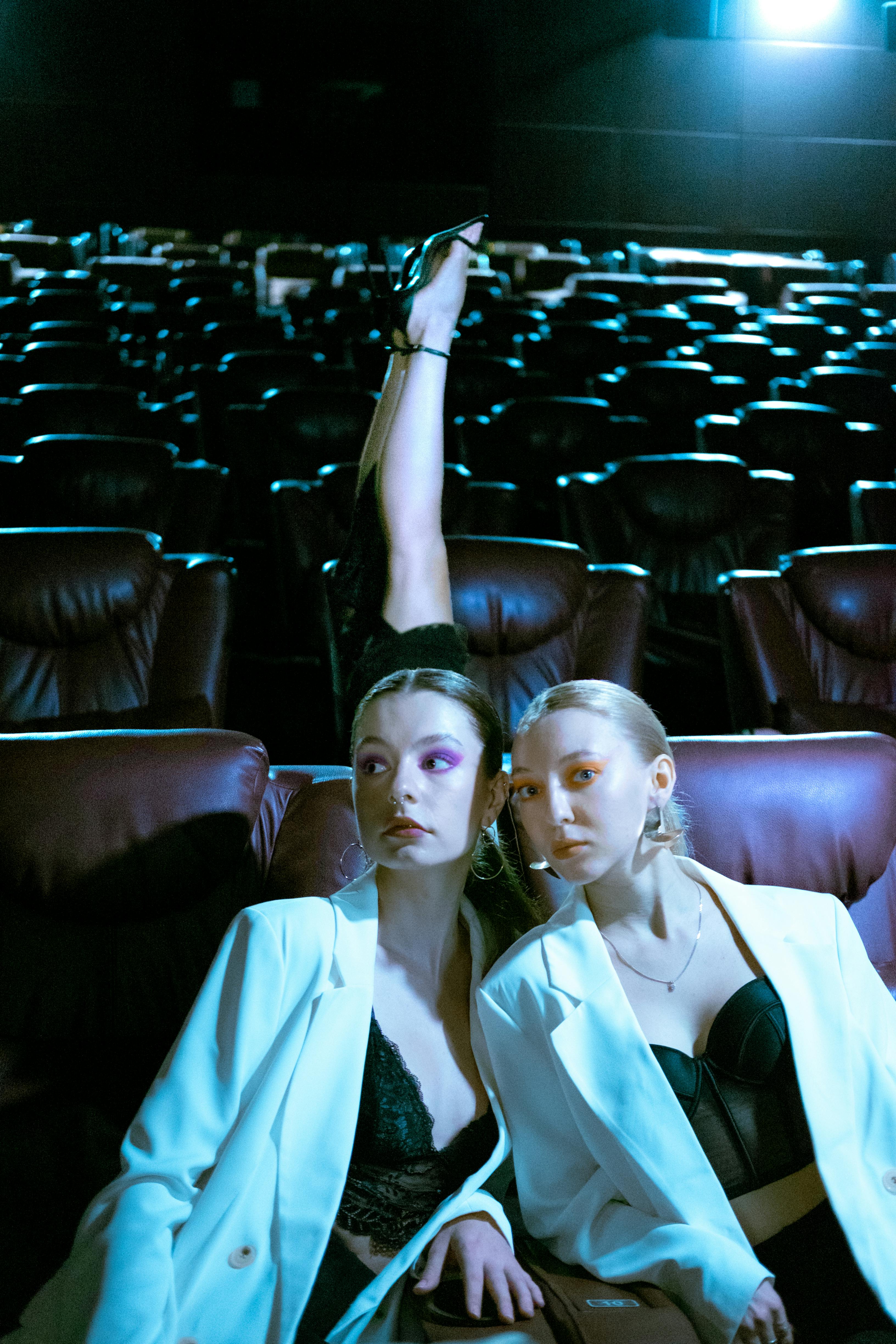 Bezpłatne Darmowe zdjęcie z galerii z akcesoria, artystyczny, audytorium Zdjęcie z galerii