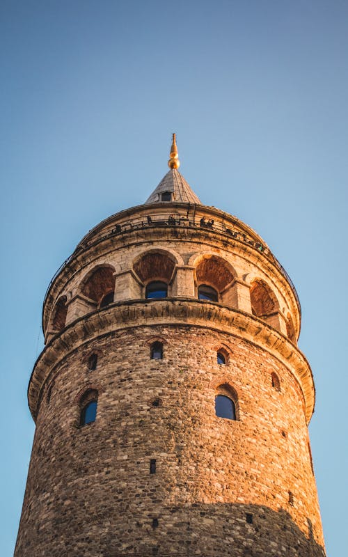 dikey atış, galata kulesi, galata tower içeren Ücretsiz stok fotoğraf