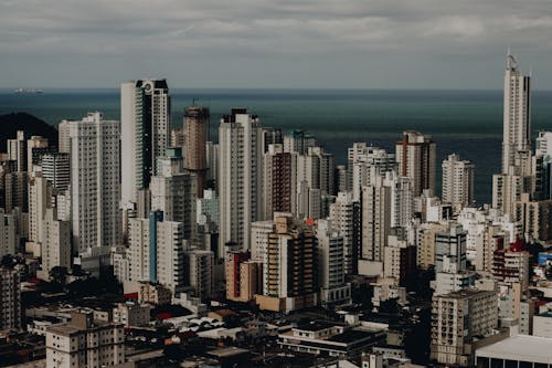 Základová fotografie zdarma na téma budovy, centrum města, horizont