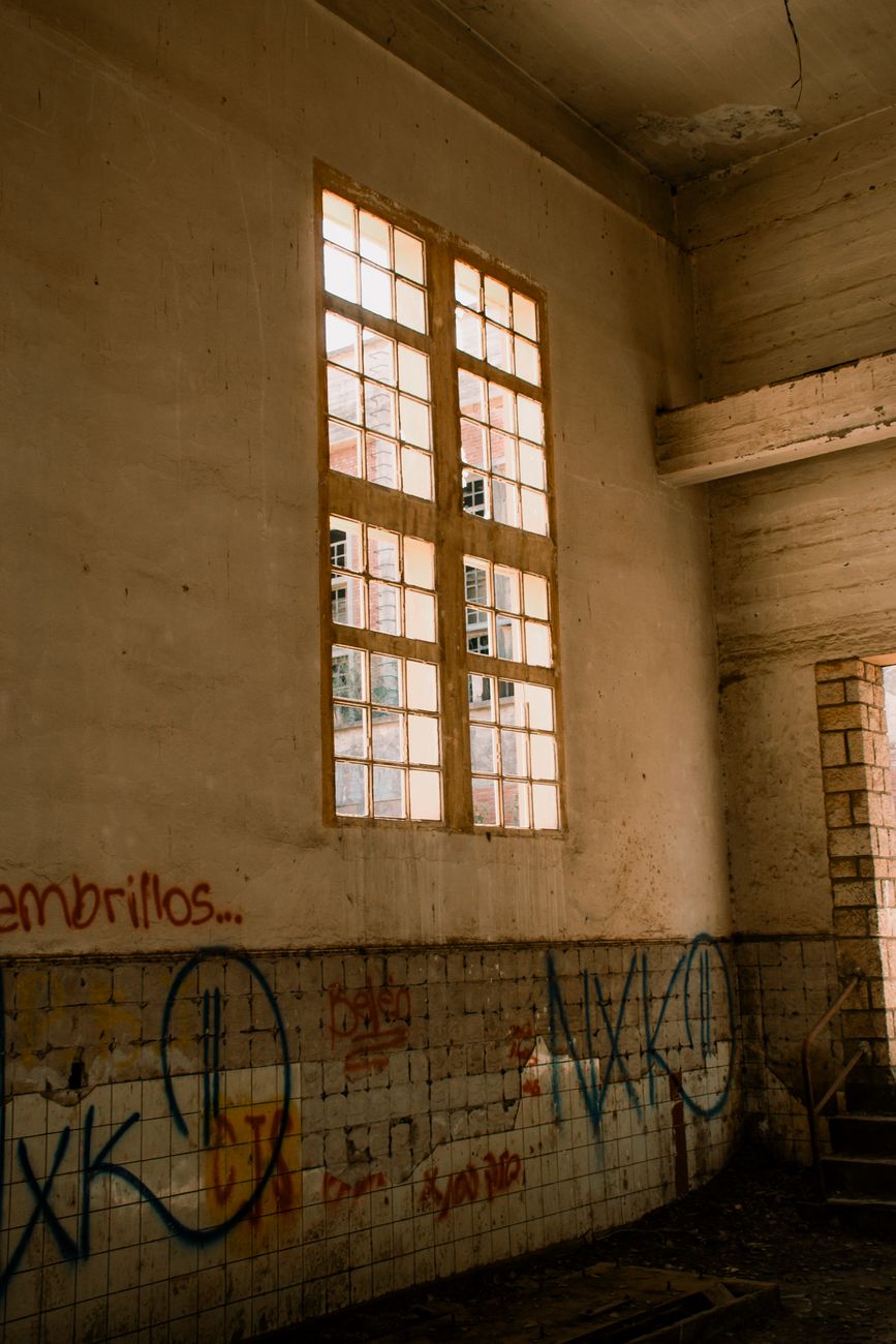 Explorare clădiri abandonate în Botoșani Explorare clădiri abandonate în Botoșani