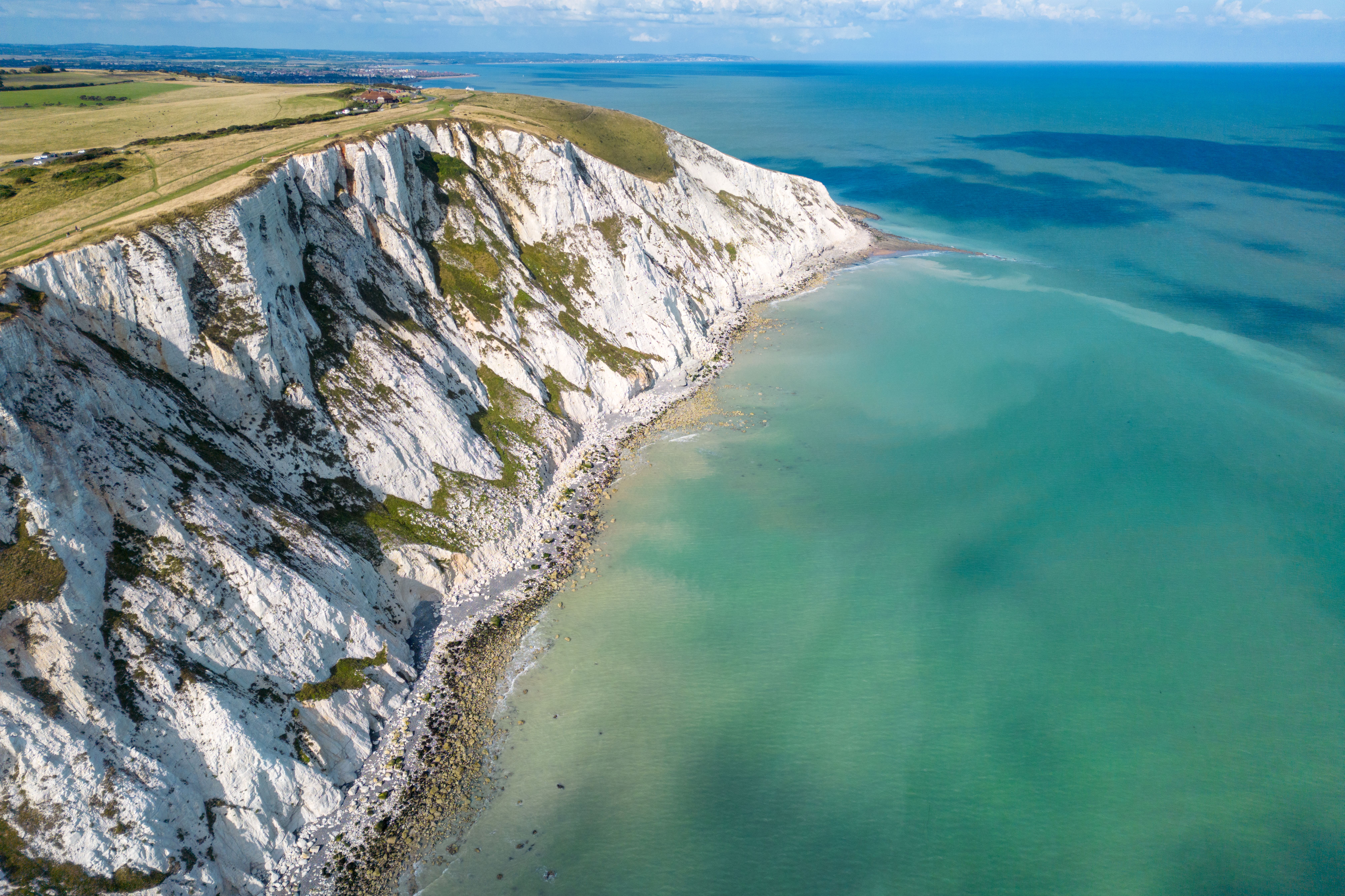 Cliff on Ocean Shore in England · Free Stock Photo