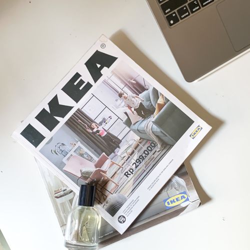 Free Magazine Stock Photo